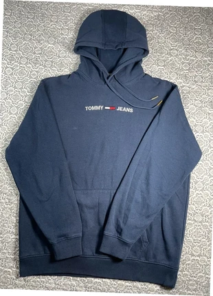 Pull Tommy Hilfiger | Taille L | Bleu et Blanc, marque: Tommy Hilfiger, état: Très bon état, taille: L, 27,00 €, 29,05 € Protection acheteurs incluse