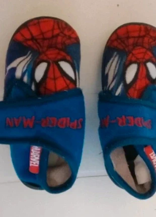 Chicco Kids Slippers Blue Marvel Velcro Size 20 – Cozy & Warm, marca: Chicco, estado: Muito bom, tamanho: 20, €9.95, €11.15 inclui Proteção do Comprador