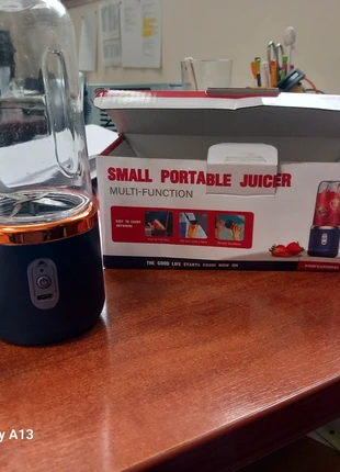 Petit Blender pour jus, marque: Petit, état: Neuf sans étiquette, 6,00 €, 7,00 € Protection acheteurs incluse