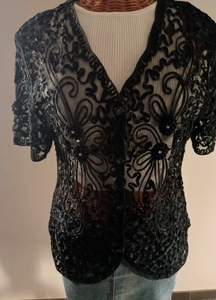 Elegante🖤 blusa vintage in ottime condizioni, brand: Vintage Dressing, condizioni: Ottime, taglia: M / IT 42 / EU 38, €15.00, €16.45 include la Protezione acquisti