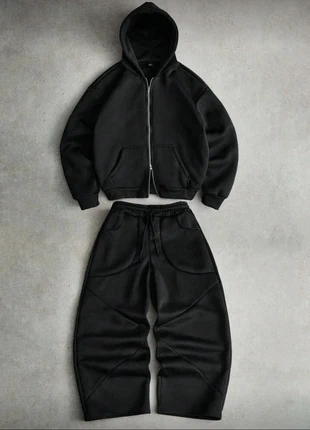 Ensemble Noir Zippé – Taille M, marque: y2k, état: Neuf sans étiquette, taille: M, 80,00 €, 84,70 € Protection acheteurs incluse