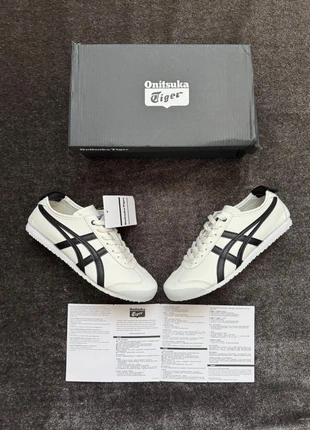 Onitsuka Tiger Mexico 66 - White and Black - New, brand: Onitsuka Tiger, condizioni: Nuovo con cartellino, taglia: 40, €65.00, €68.95 include la Protezione acquisti