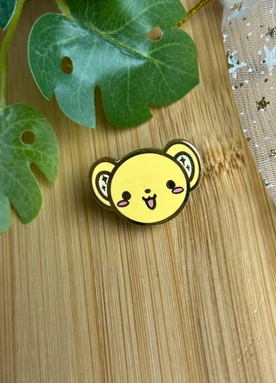 Pins Kerobero Sakura, brand: Koko pims, condizioni: Nuovo con cartellino, €8.00, €9.10 include la Protezione acquisti