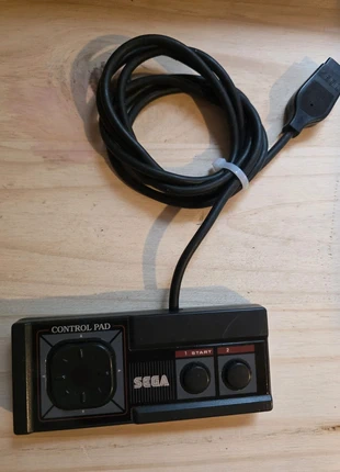 Manette SEGA Master System – Control Pad originale, brand: Sega, condition: Good, €18.00, €19.60 includes Buyer Protection