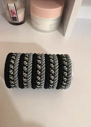 Lit de 15 élastique à cheveux gris noir argent neuf, état: Neuf avec étiquette, 1,00 €, 1,75 € Protection acheteurs incluse