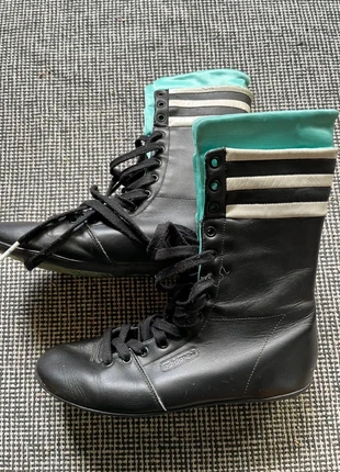 Baskets adidas montantes en cuir, marca: adidas, estado: Bueno, tamaño: 37, 22,00 €, 23,80 € Protección al comprador incluida