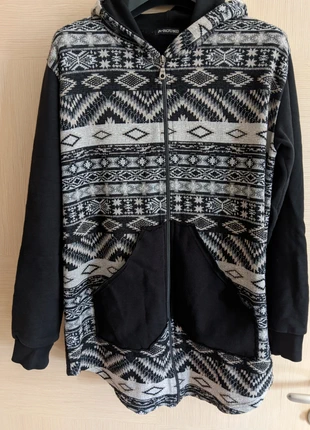 Felpa da donna curvy– Stile nordico con carattere urban con zip con cappuccio tg M, brand: Curvy, condizioni: Ottime, taglia: M / IT 42 / EU 38, €12.00, €13.30 include la Protezione acquisti