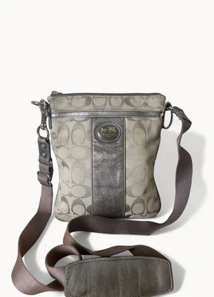 Coach Signature Sufflette | Sac à bandoulière en toile crème et gris, brand: Coach, condition: Very good, €12.00, €13.30 includes Buyer Protection Pro