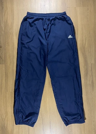 Vintage Adidas Trackpant Jogging baggy Marine Taille L, brand: adidas, condizioni: Ottime, taglia: L, €15.90, €17.40 include la Protezione acquisti