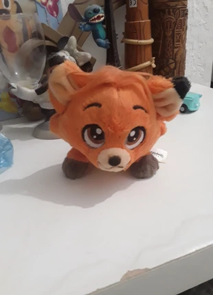 Peluche Rox de Disney Comme neuf, brand: Disney, condition: New without tags, size: One size, €6.00, €7.00 includes Buyer Protection
