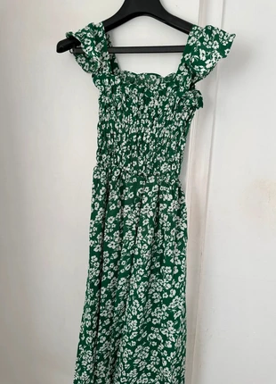 Charming Green Floral Midi Dress – Romantic & Flowy! 🌿, condition: New with tags, size: S / UK 8-10, £7.00, £8.05 includes Buyer Protection Pro