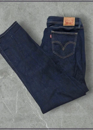 Pantalon levis à jambes larges bleu, merk: Levi's, staat: Heel goed, maat: Universeel, € 10,00, € 11,20 inclusief Kopersbescherming