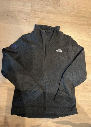 Polaire the north face taille L couleur gris, brand: The North Face, condition: Very good, size: L / 40 / 12, €16.00, €17.50 includes Buyer Protection