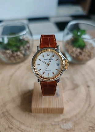 Montre Patrick Arnaud bicolore argent or dateur, brand: Vintage Dressing, condition: Very good, size: 30–38 mm, €44.90, €47.85 includes Buyer Protection Pro
