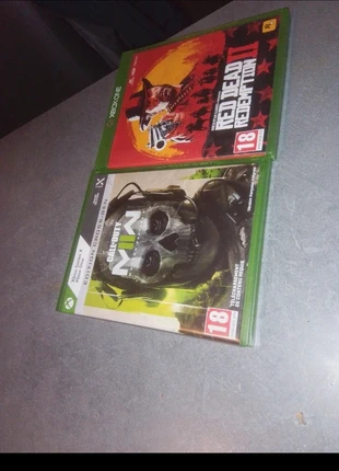 2 jeux Xbox one Xbox état propre, état: Très bon état, 14,99 €, 16,44 € Protection acheteurs incluse