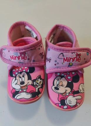 Scarpe pantofole Minnie bambina, marque: Disney, état: Très bon état, taille: 23, 3,00 €, 3,85 € Protection acheteurs incluse