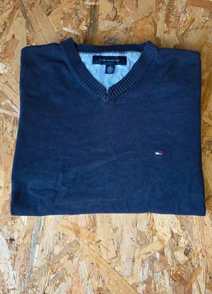 Pull col en V Tommy Hilfiger taille M homme bleu marine, marque: Tommy Hilfiger, état: Satisfaisant, taille: M, 25,00 €, 26,95 € Protection acheteurs incluse