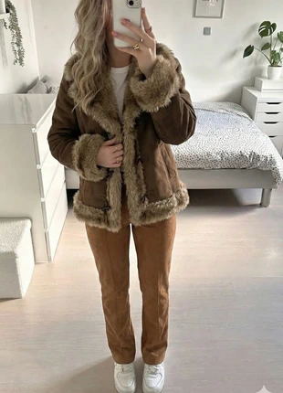 Veste rétro en daim pour femme, marque: Vintage Dressing, état: Neuf sans étiquette, taille: S / 36 / 8, 49,99 €, 53,19 € Protection acheteurs incluse