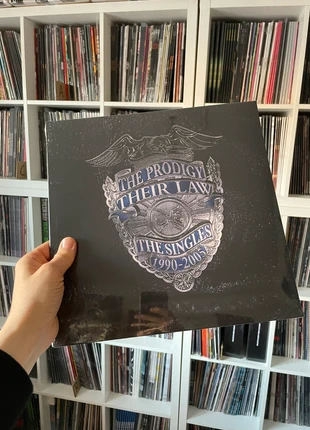 The Prodigy Their Law 1990-2005 2XLP, estado: Novo com etiquetas, €30.00, €32.20 inclui Proteção do Comprador Pro