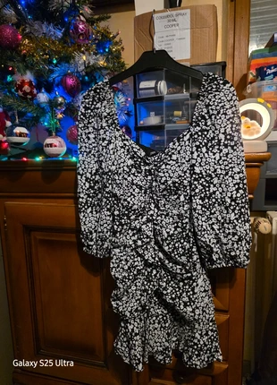 Robe Zara noire imprimée doublée Taille S (36) Manches longues – Printemps / Été, marque: Zara, état: Très bon état, taille: S / 36 / 8, 12,00 €, 13,30 € Protection acheteurs incluse