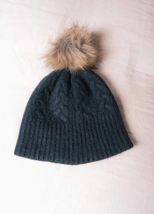 Bonnet Aran Craft marine avec pompom, marque: Aran Crafts, état: Très bon état, taille: S, 10,00 €, 11,20 € Protection acheteurs incluse