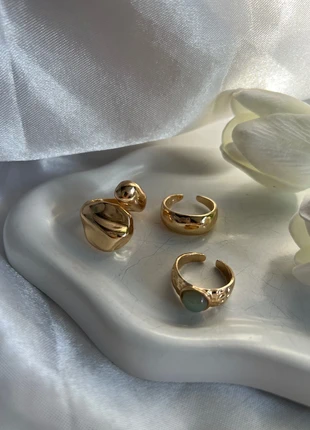 Vintage rings, marque: Vintage Dressing, état: Très bon état, taille: Ajustable, 8,00 €, 9,10 € Protection acheteurs (Pro) incluse