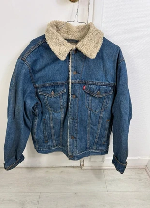 Veste Levi’s Sherpa bleu, brand: Levi's, condition: Very good, size: M, €29.90, €32.10 includes Buyer Protection Pro