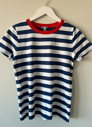COS Striped T-shirt, brand: COS, condizioni: Ottime, taglia: S / IT 40 / EU 36, €20.00, €21.70 include la Protezione acquisti