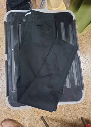 Jeans noir, marke: WOMAN by Gémo, zustand: Sehr gut, größe: M / 38 / 10, 4,00 €, 4,90 € inklusive Vinted-Käuferschutz