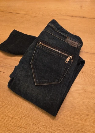 Jean 🚺 Diesel Clush W25 L32 | TUe Xs 34, marque: Diesel, état: Très bon état, taille: XS / 34 / 6, 12,00 €, 13,30 € Protection acheteurs incluse