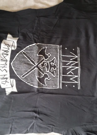 Taake shirt, merk: Metal, staat: Goed, maat: L, € 20,00, € 21,70 inclusief Kopersbescherming