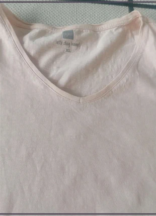 Teeshirt rose en coton taille 42, marque: Rose, état: Bon état, taille: XL / 42 / 14, 4,00 €, 4,90 € Protection acheteurs incluse