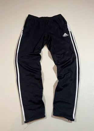 Jogging de sport Adidas blanc et noir Taille L, merk: adidas, staat: Heel goed, maat: L, € 10,00, € 11,20 inclusief Kopersbescherming Pro