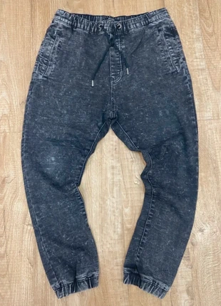 Bershka Pantaloni uomo jogger - taglia M, marque: Bershka, état: Très bon état, taille: M, 7,00 €, 8,05 € Protection acheteurs incluse