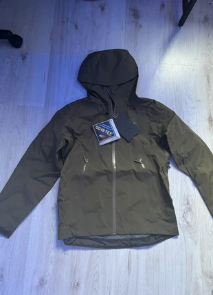 Veste Arc’teryx bêta LT verte, marca: Arc'teryx, estado: Novo com etiquetas, tamanho: L, €240.00, €252.70 inclui Proteção do Comprador