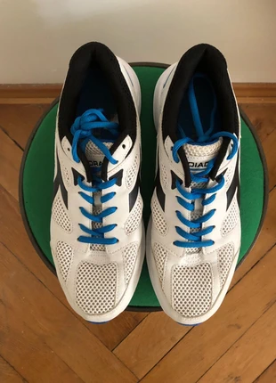 Scarpe Diadora blu e bianche – Come nuove, poco usate, marca: Diadora, estado: Muito bom, tamanho: 41, €30.00, €32.20 inclui Proteção do Comprador