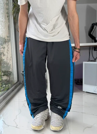 Jogging Nike Vintage l M, marque: Nike, état: Bon état, taille: M, 22,50 €, 24,33 € Protection acheteurs (Pro) incluse