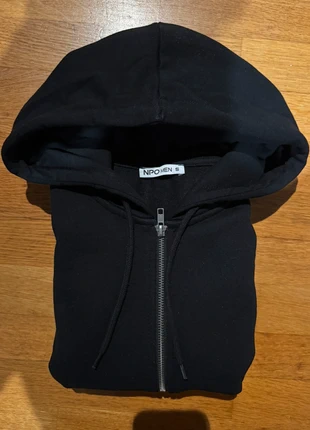 Zip noir S, brand: Tendance, condizioni: Nuovo senza cartellino, taglia: S, €25.00, €26.95 include la Protezione acquisti