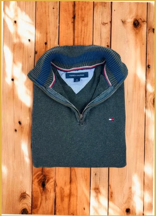 Pull 1/4 Zip, Halfzip Tommy Hilfiger Gris foncé / Col camionneur / Logo brodé / Taille M Homme, brand: Tommy Hilfiger, condizioni: Ottime, taglia: M, €35.00, €37.45 include la Protezione acquisti Pro