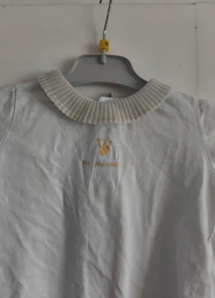 T-shirt à manches longues et col plissé Bout'Chou Taille 18 mois neuf, merk: Bout'chou, staat: Nieuw zonder prijskaartje, maat: 12-18 maanden / 80 cm, € 1,80, € 2,59 inclusief Kopersbescherming