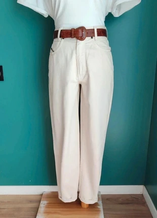 Jean vintage 90's taille haute, marque: Vintage, état: Très bon état, taille: S / 36 / 8, 27,00 €, 29,05 € Protection acheteurs (Pro) incluse