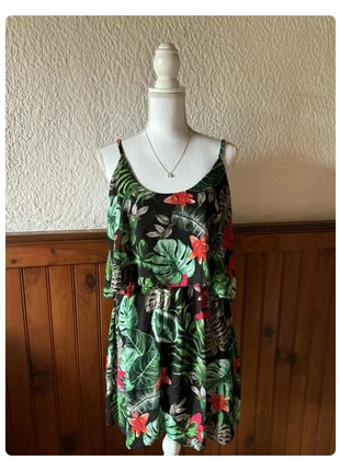 Robe noir motif feuilles Taille L / 40, condition: Very good, size: L / 40 / 12, €6.00, €7.00 includes Buyer Protection