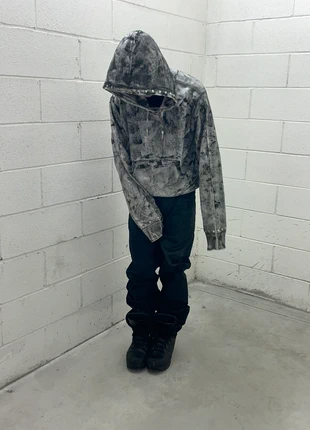 Custom Studded Painted Diesel Cropped Hoddie, marque: Diesel, état: Neuf sans étiquette, taille: L, 110,00 €, 116,20 € Protection acheteurs incluse