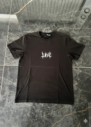 T-shirt goth rave tribal, marque: Rave, état: Bon état, taille: M, 5,00 €, 5,95 € Protection acheteurs incluse