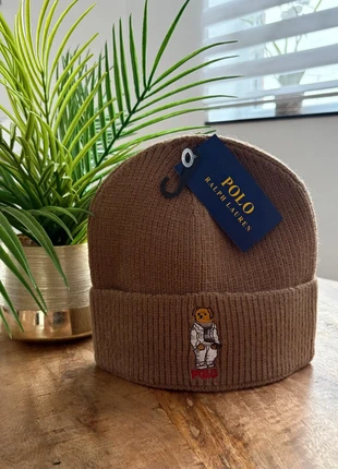 Bonnet Polo Ralph Lauren - brun avec ourson Polo Bear brodé, marque: Ralph Lauren, état: Neuf avec étiquette, taille: Taille unique, 30,00 €, 32,20 € Protection acheteurs incluse