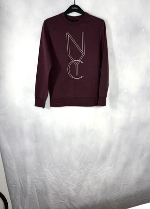 H&M - Sweat bordeaux imprimé graphique (taille XS), marque: H&M, état: Très bon état, taille: XS / 34 / 6, 5,00 €, 5,95 € Protection acheteurs (Pro) incluse