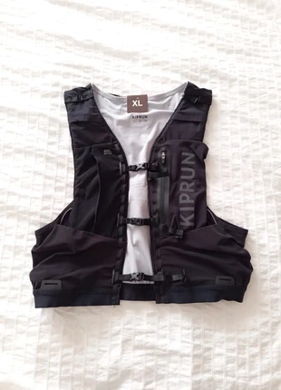 Kiprun 5L chaleco running XL, brand: Kiprun, condizioni: Nuovo con cartellino, €35.00, €37.45 include la Protezione acquisti