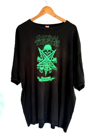 Vintage Suicidal Tendencies shirt 3XL punk, marque: Suicidal tendencies, état: Bon état, taille: XXXL, 49,00 €, 52,15 € Protection acheteurs incluse