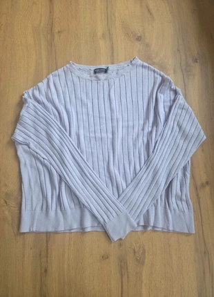 Pull lilas côtelé à col rond taille M, marca: Bershka, estado: Bueno, tamaño: M / 38 / 10, 4,00 €, 4,90 € Protección al comprador incluida