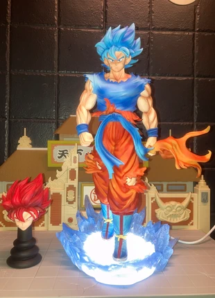 Figurine sangoku LED 32 cm, brand: Dragon Ball Z, condition: Very good, size: XXL, €59.00, €62.65 includes Buyer Protection